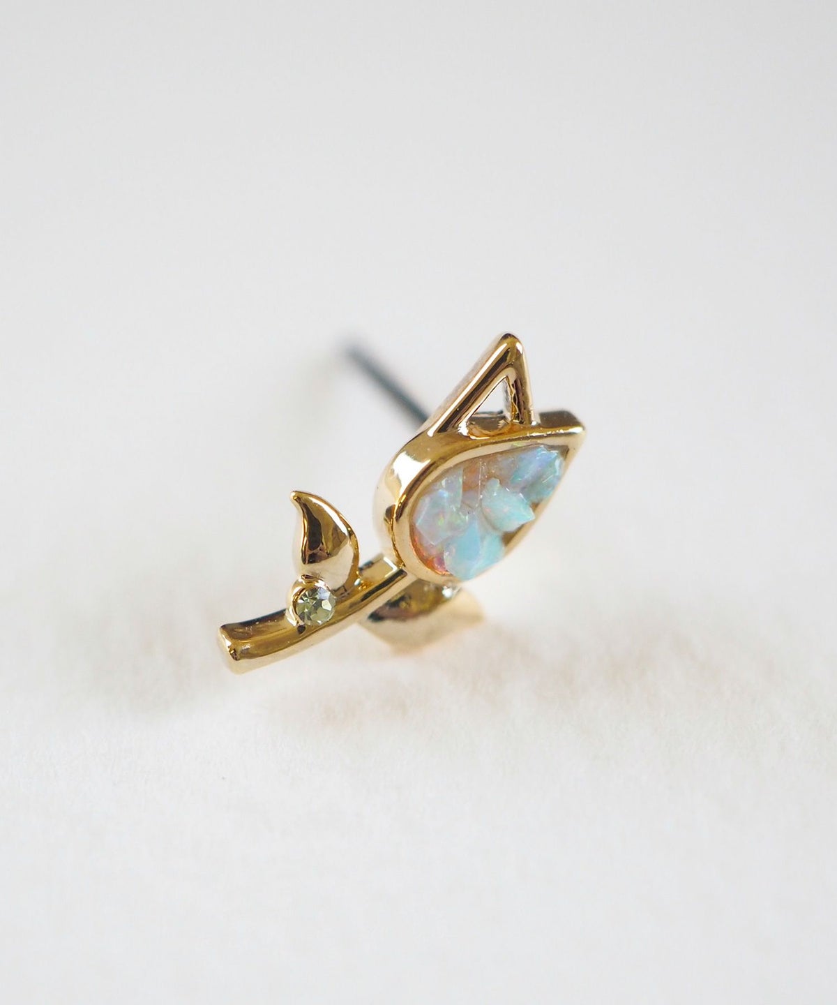 ナチュラルストーンチューリップチタンポストピアス【MUK Dreamy stone】