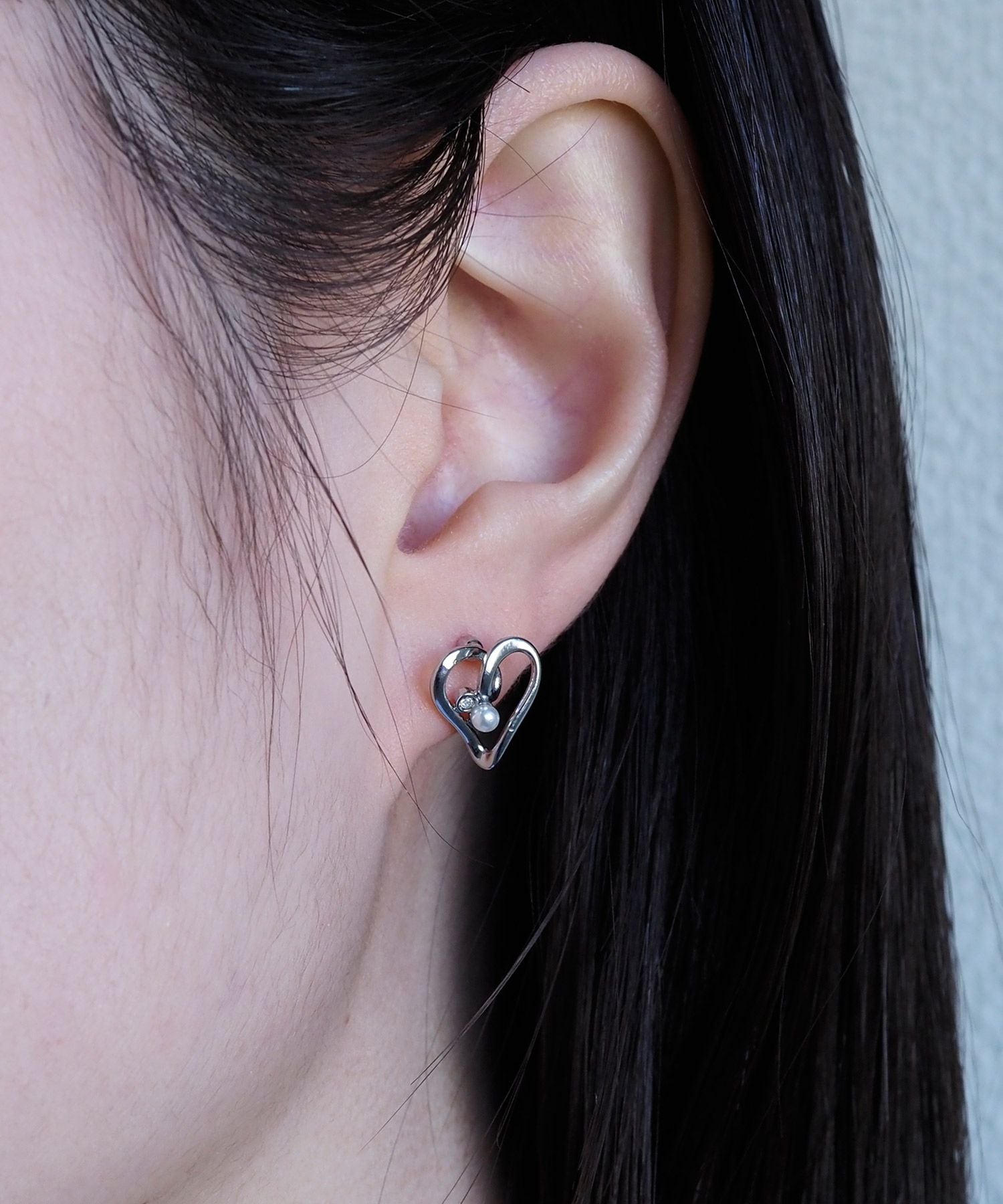 ハートライン抗菌樹脂ポストセットピアス | 【公式】MUK ONLINE SHOP