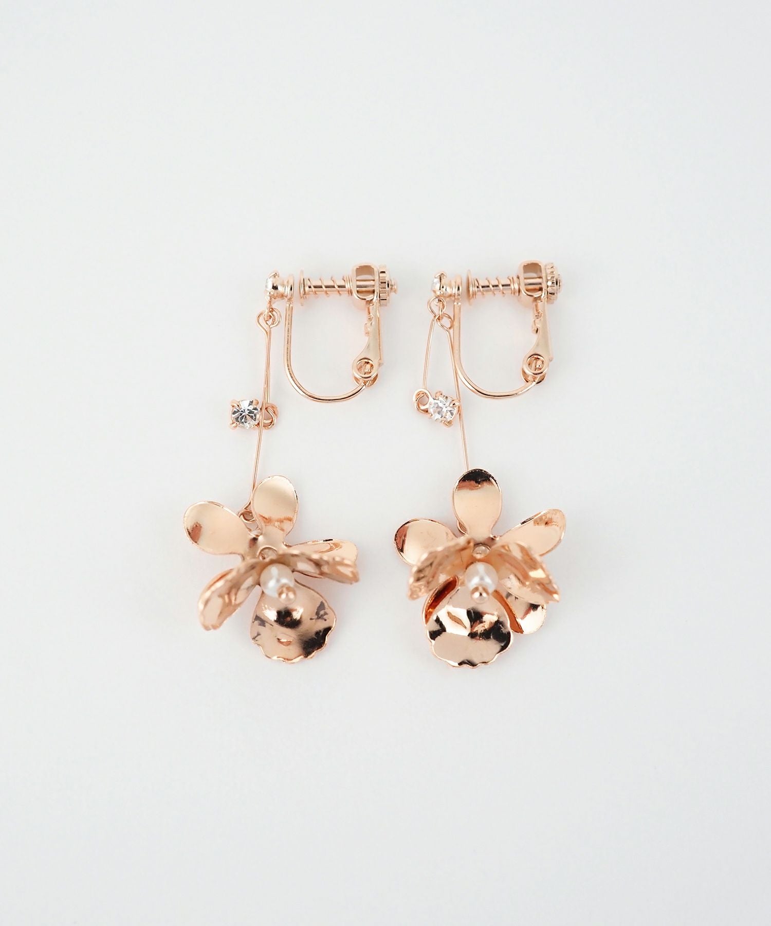 スイングフラワーIMFスプリングイヤリング