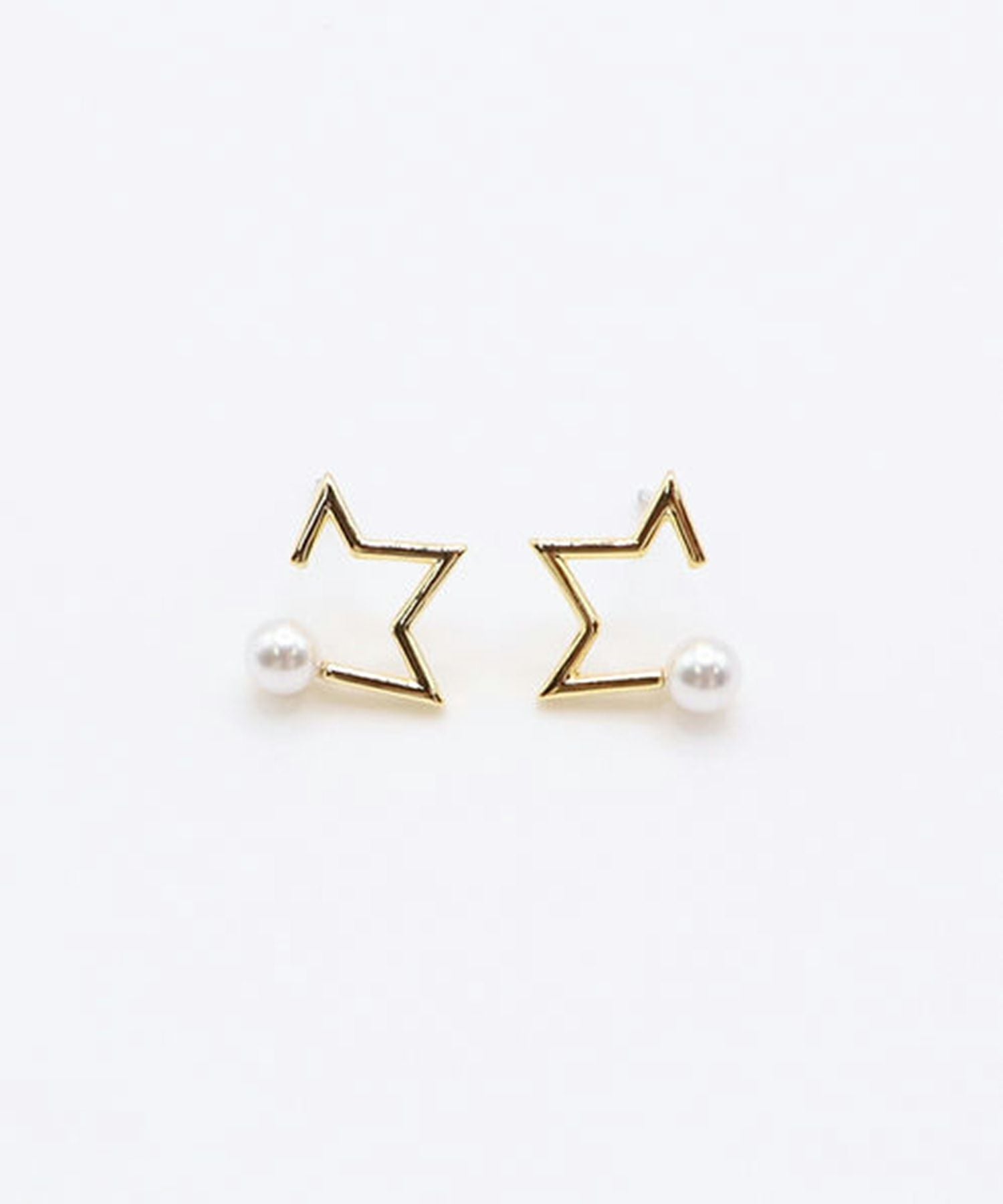 スターパールチタンポストピアス