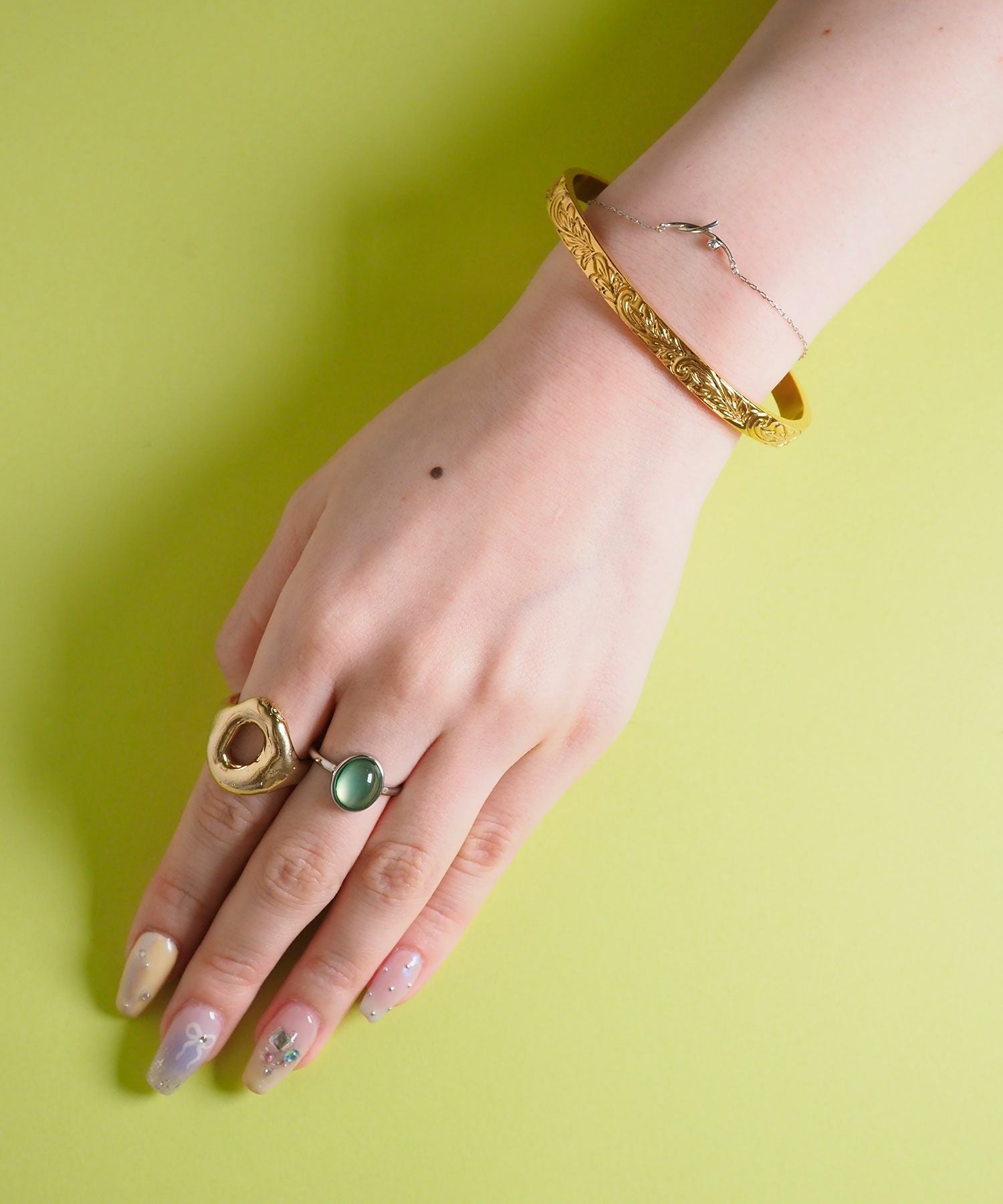 ニュアンスオーバルリング【MUK lucenzio】