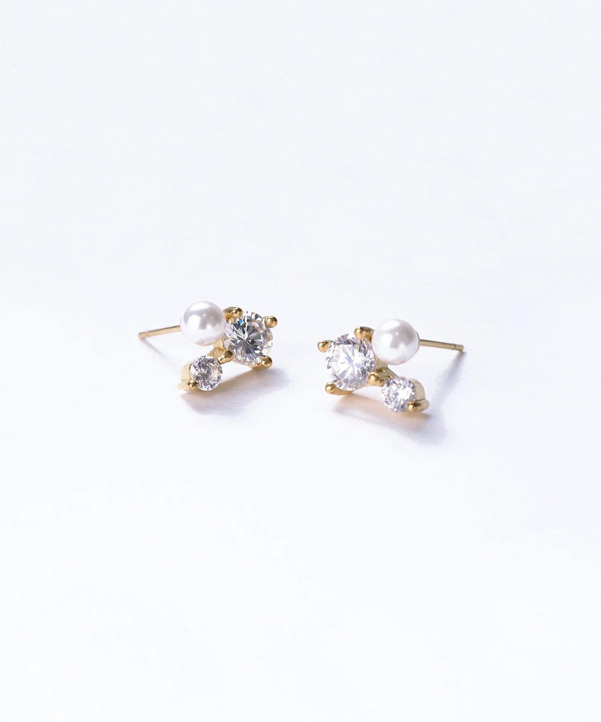 ジルコニアパールサージカルステンレスピアス