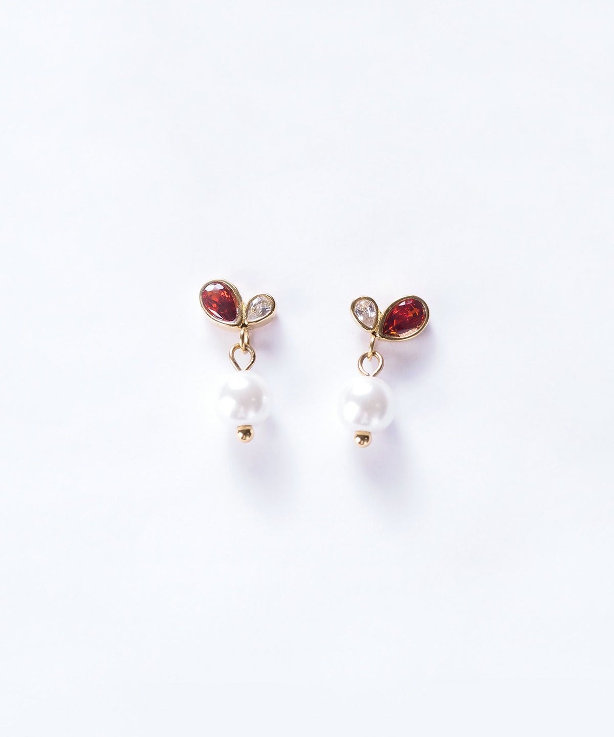 リーフジルコニアサージカルステンレスピアス