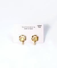 ナチュラルストーンリースチタンポストピアス