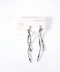 ツイストウェーブバーIMFスプリングイヤリング