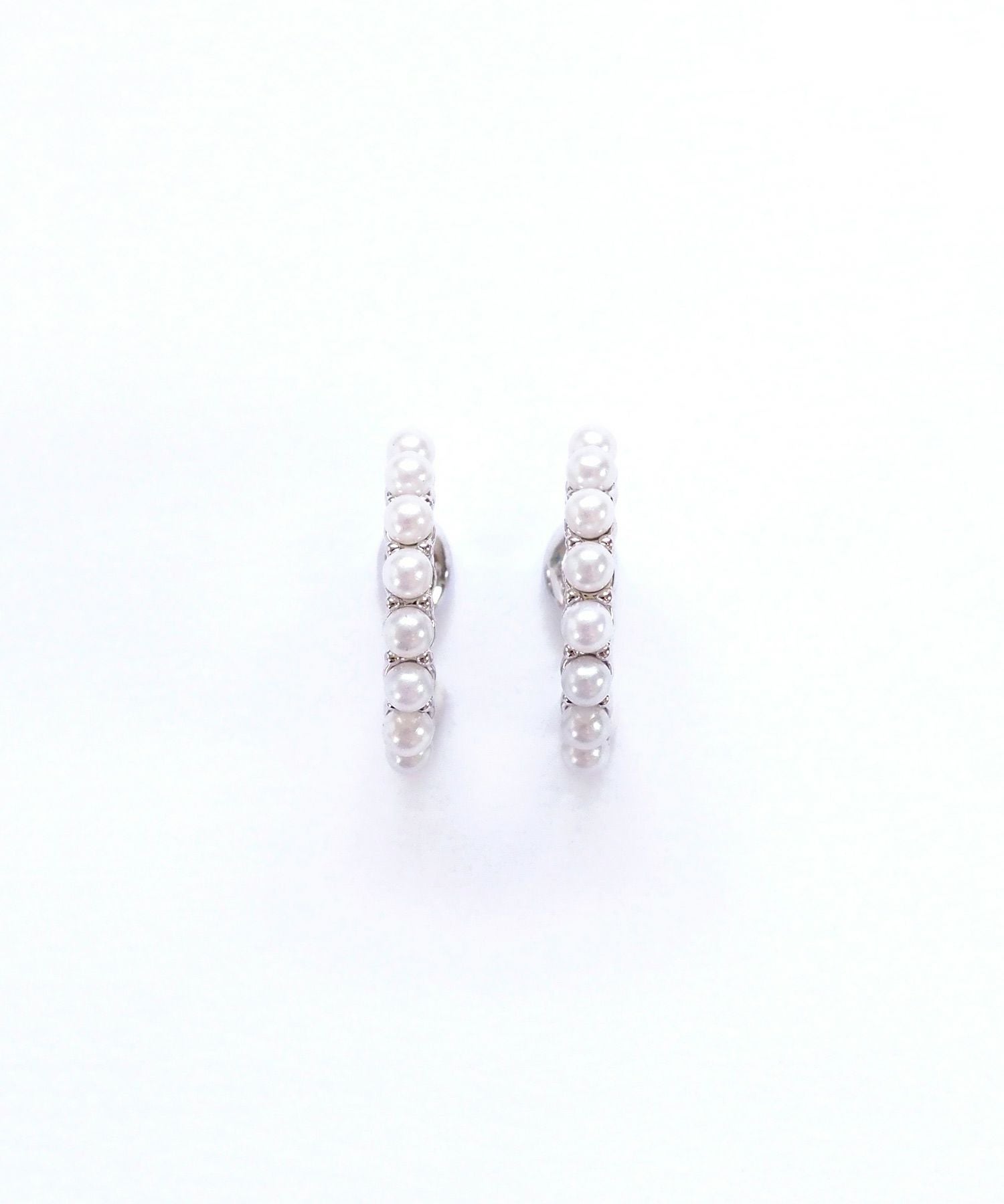 パヴェパールフープノンホールイヤリング