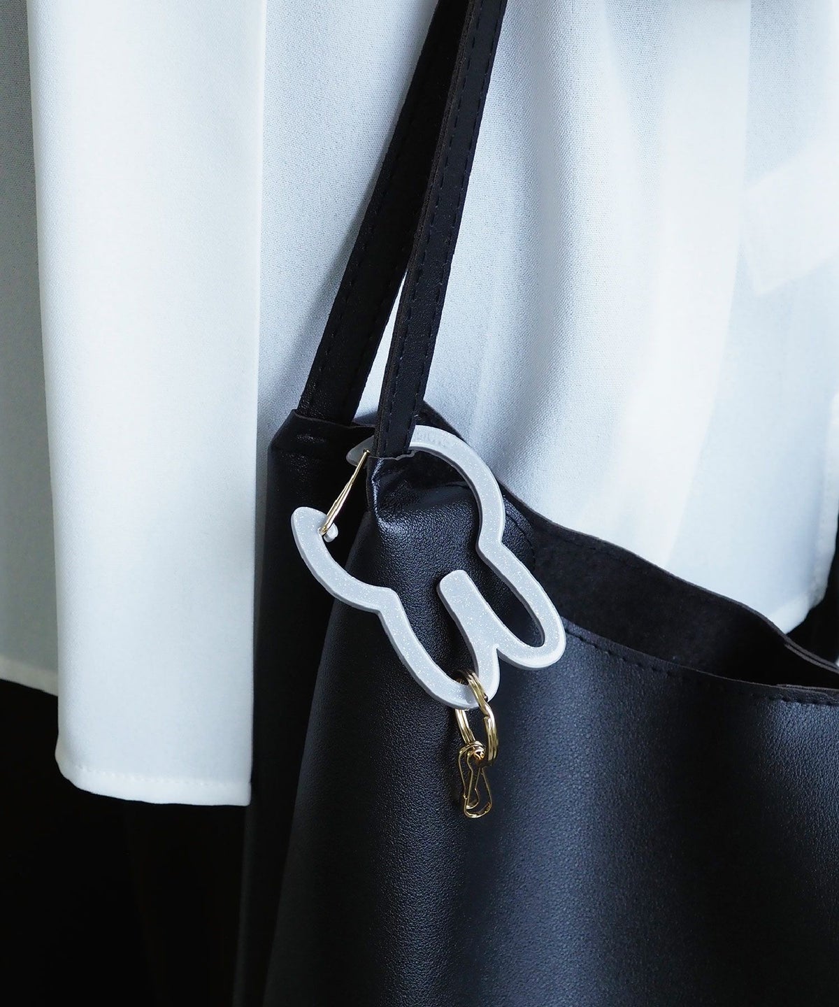 ミッフィー アクリルカラビナチャーム