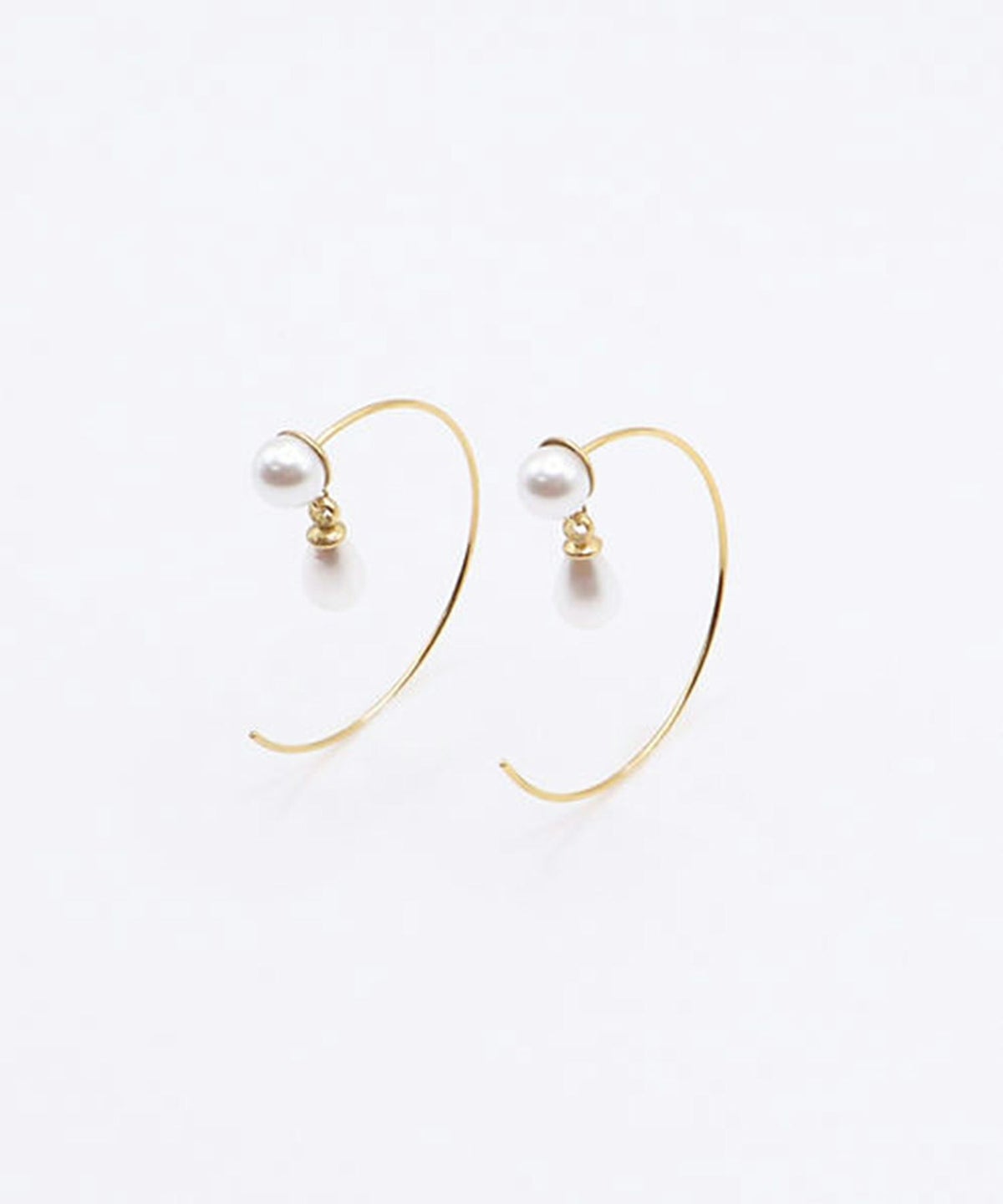 ラウンドパールフックサージカルステンレスピアス