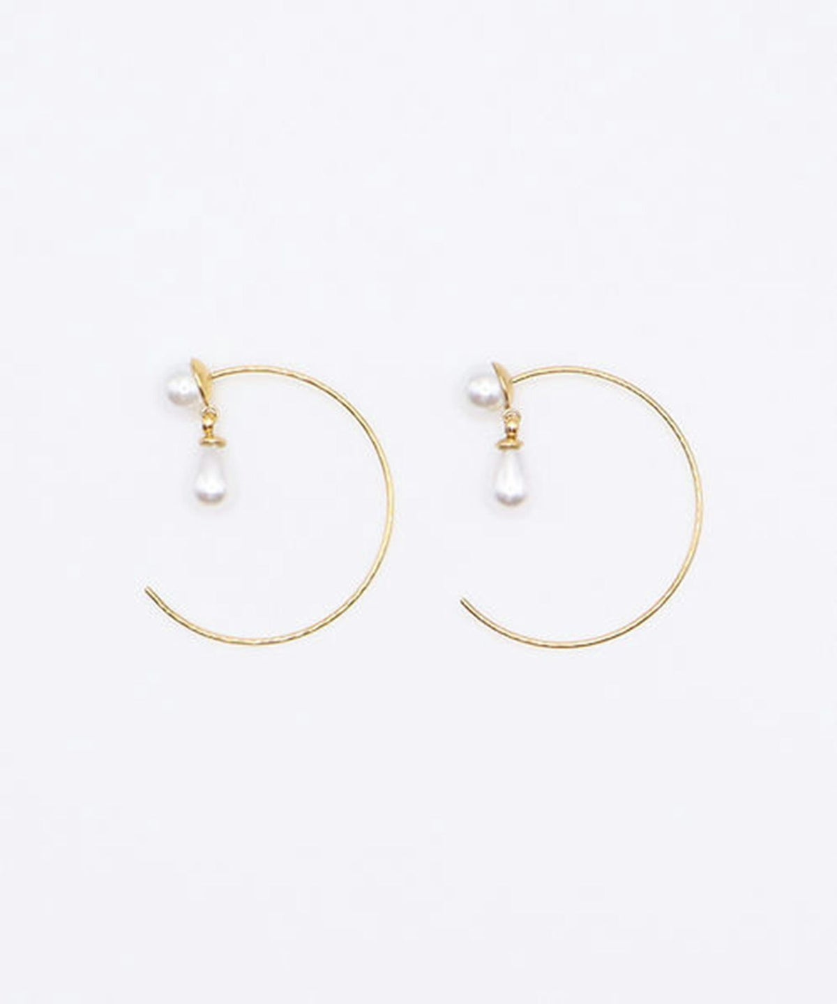 ラウンドパールフックサージカルステンレスピアス