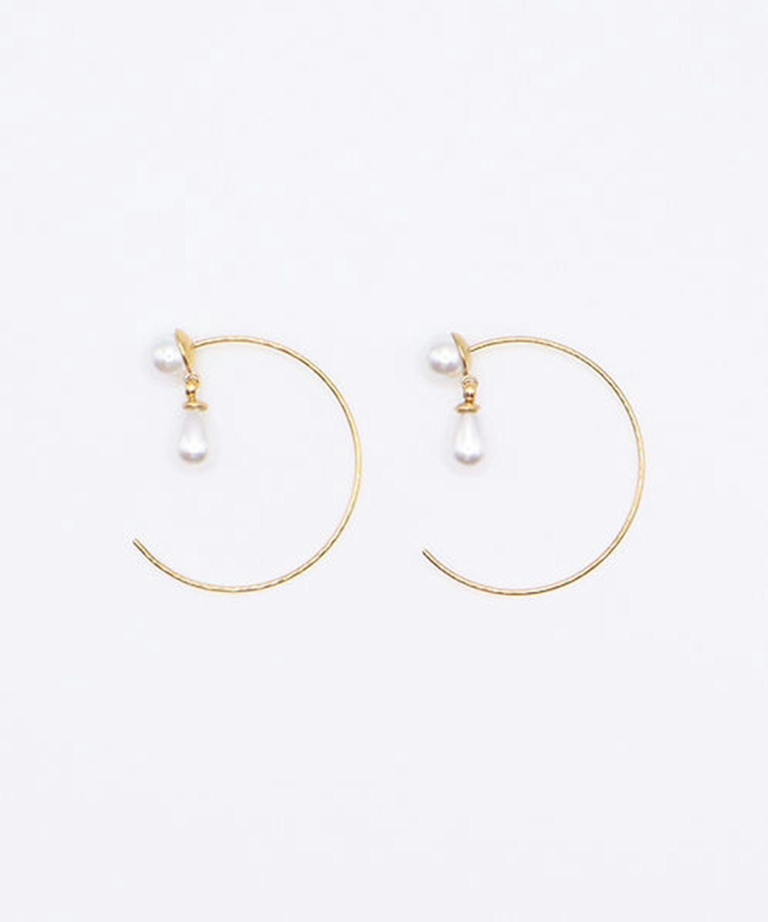 ラウンドパールフックサージカルステンレスピアス