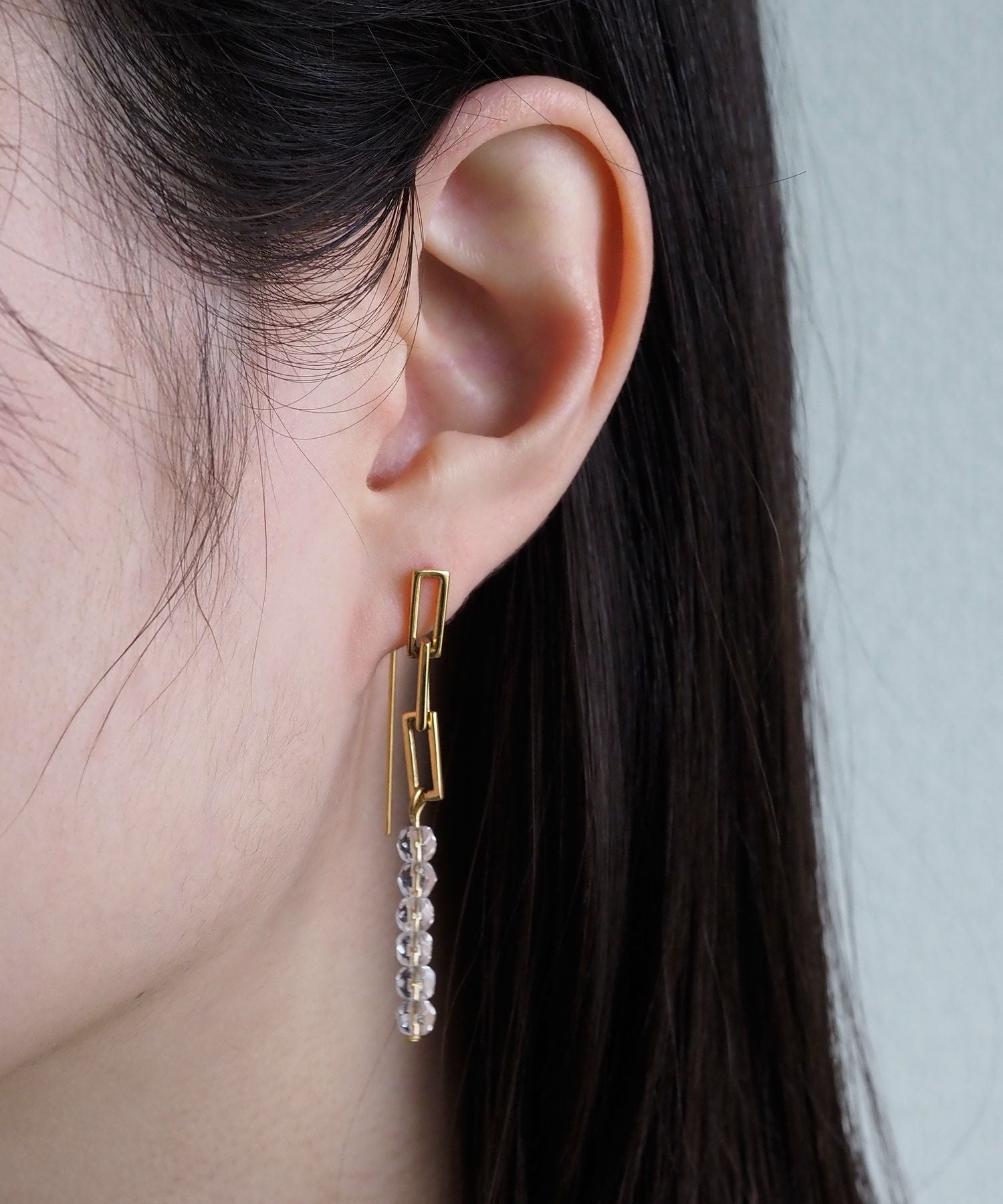 スクエアチェーンフックサージカルステンレスピアス