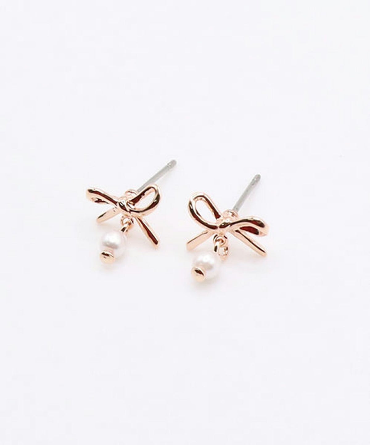 プチリボンチタンポストピアス