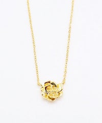 メタルフラワーネックレス1