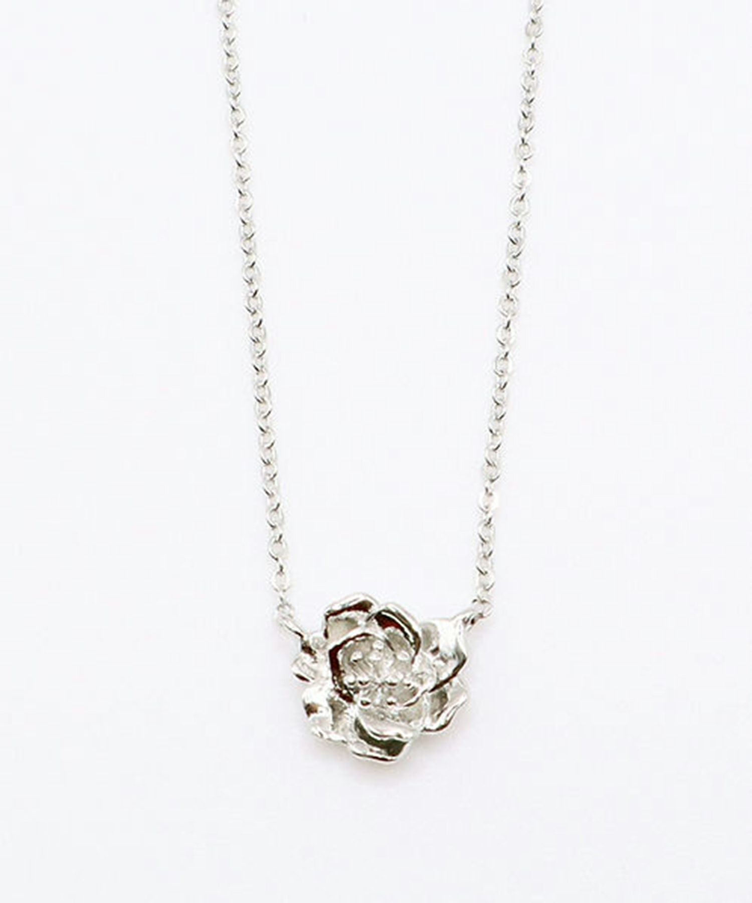 メタルフラワーネックレス1