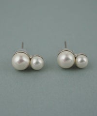 磨き貝パールダブルチタンポストピアス【JUNO PREMIUM】