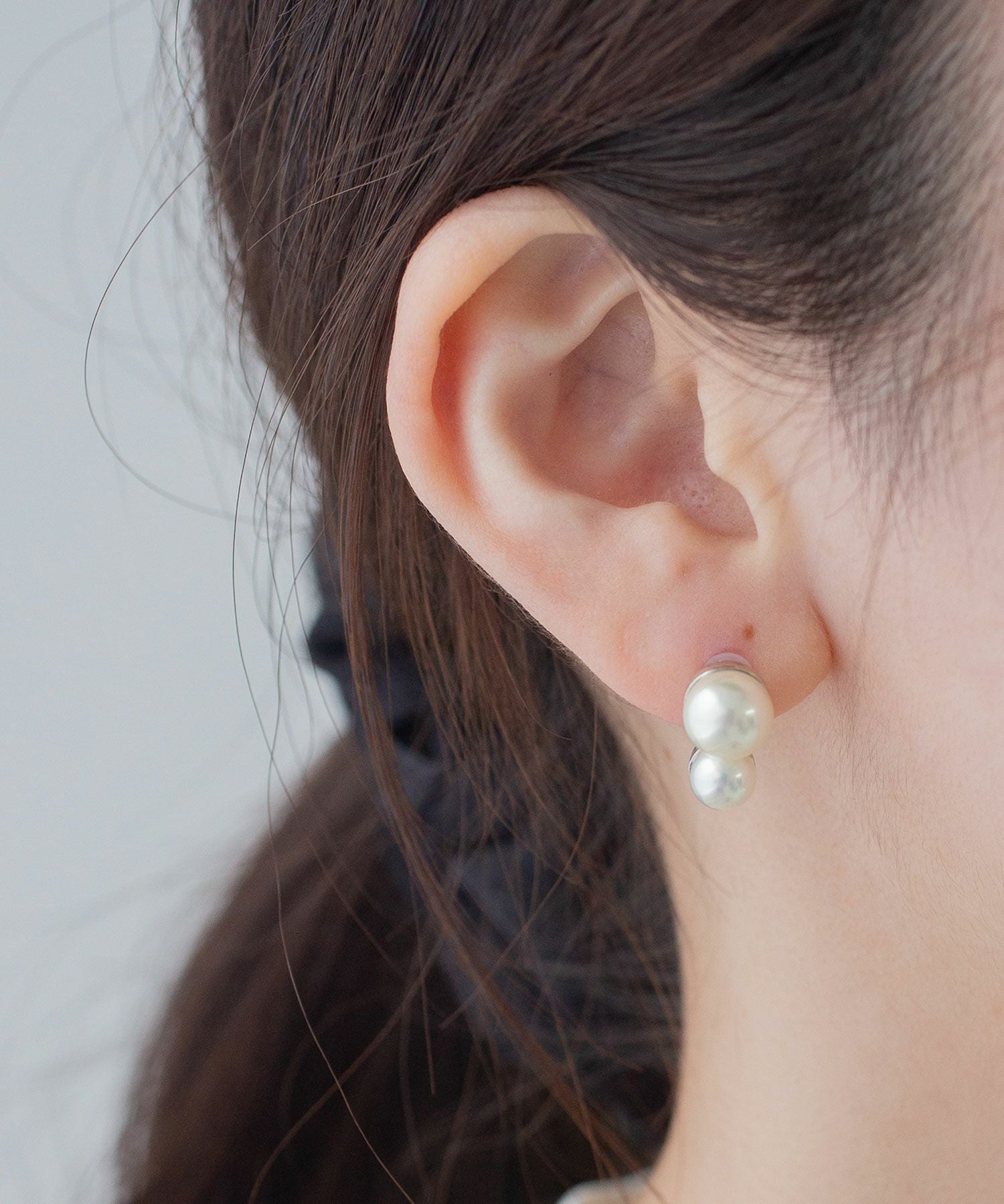 磨き貝パールダブルチタンポストピアス【JUNO PREMIUM】