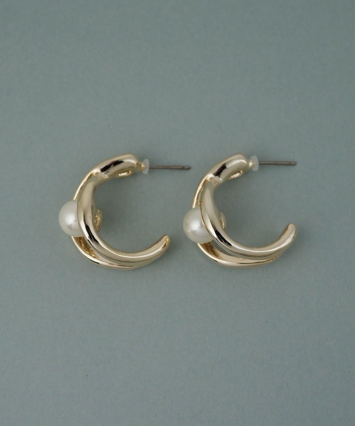 磨き貝パールヒネリフープチタンポストピアス【JUNO PREMIUM】