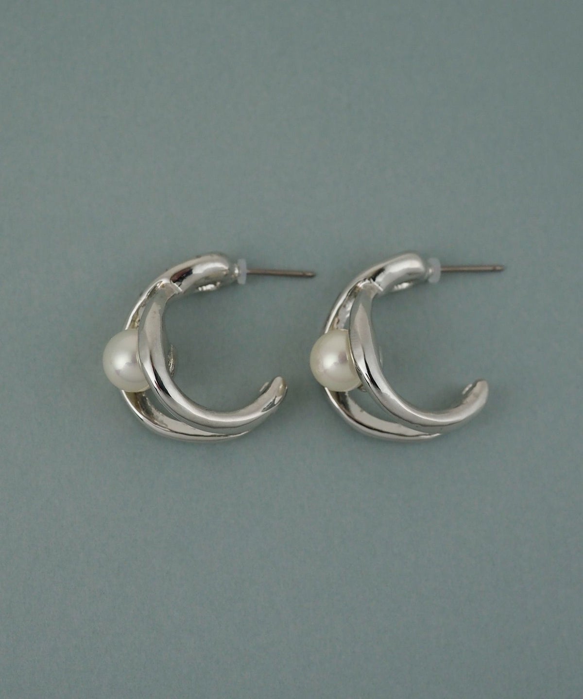 磨き貝パールヒネリフープチタンポストピアス【JUNO PREMIUM】