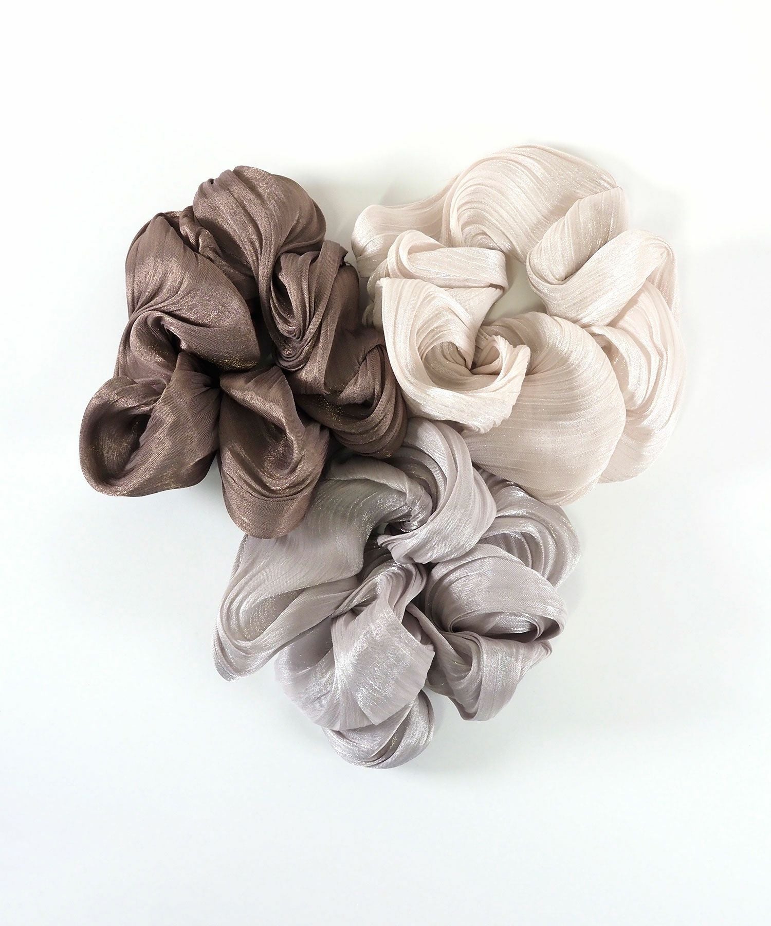 ウェーブシフォンシュシュ