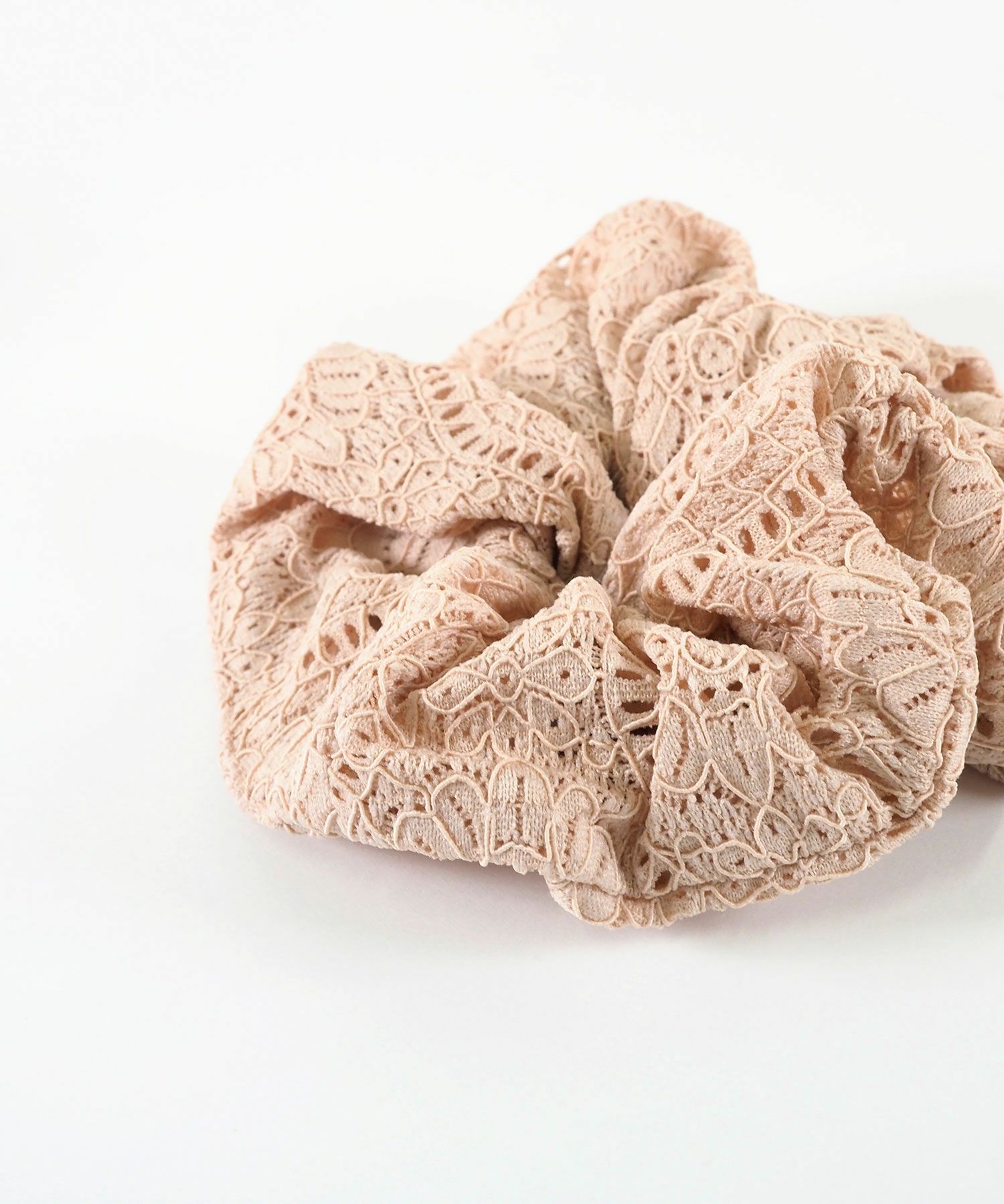 パンチングレースシュシュ