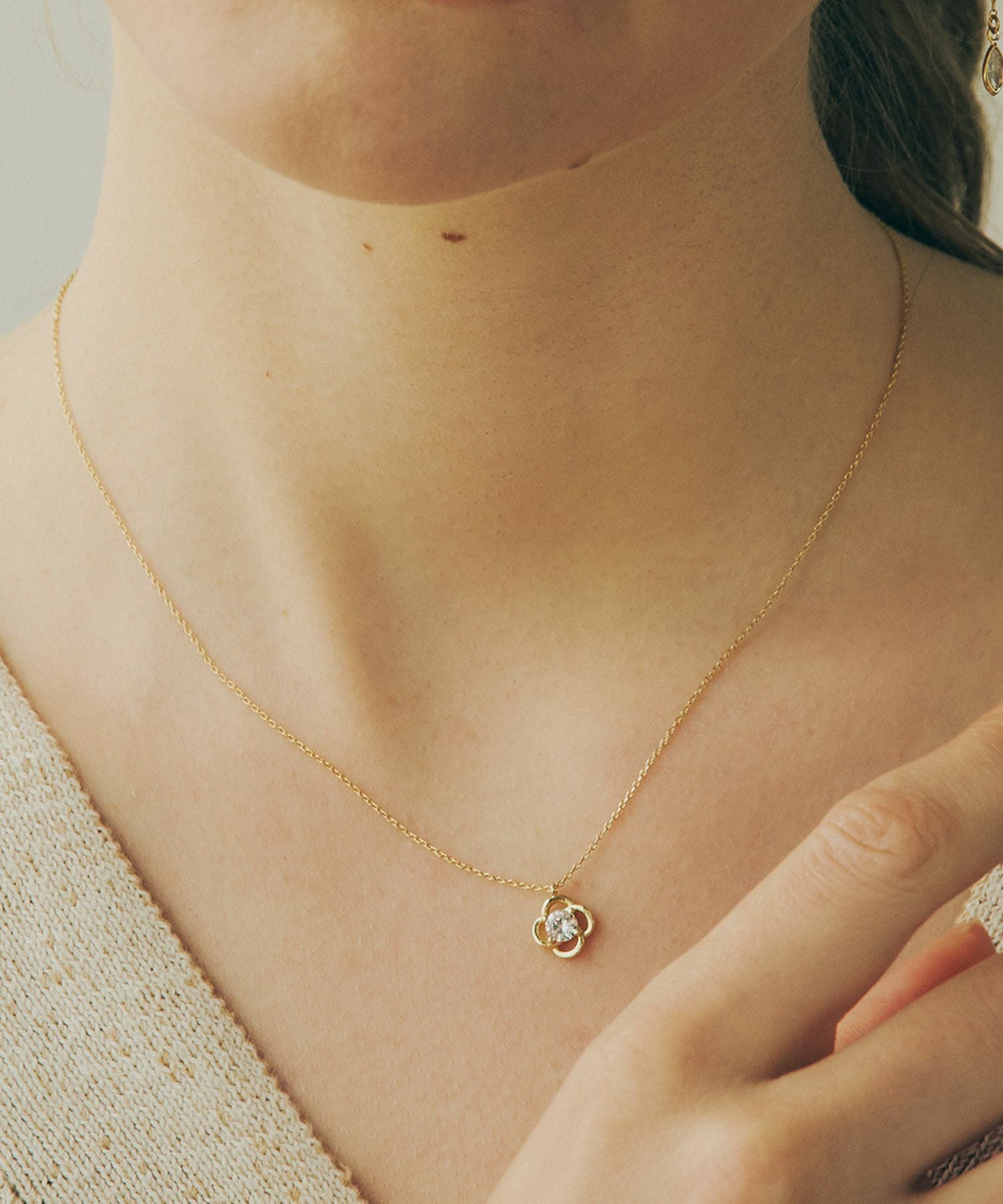 フラワーストーンプチペンダント【MUK】