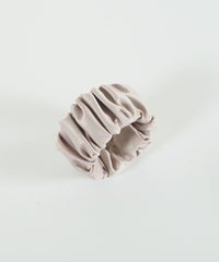 くるっとまきつくシャドーレオパードシュフィー