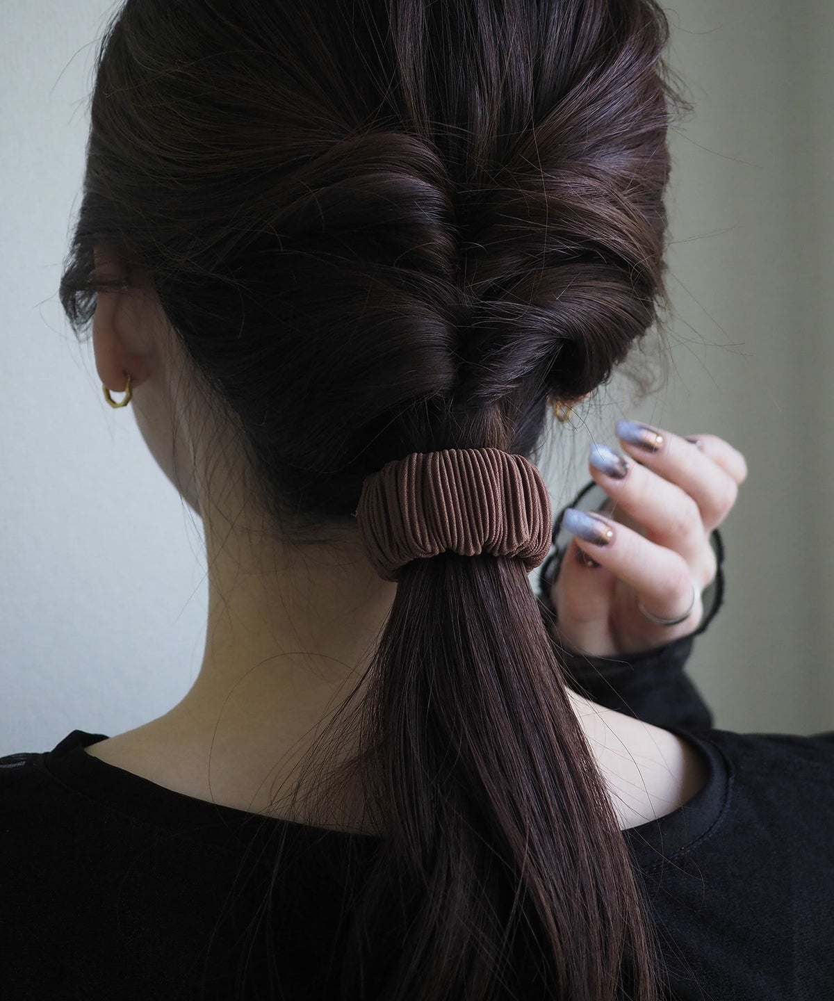 くるっとまきつくプリーツシュフィー