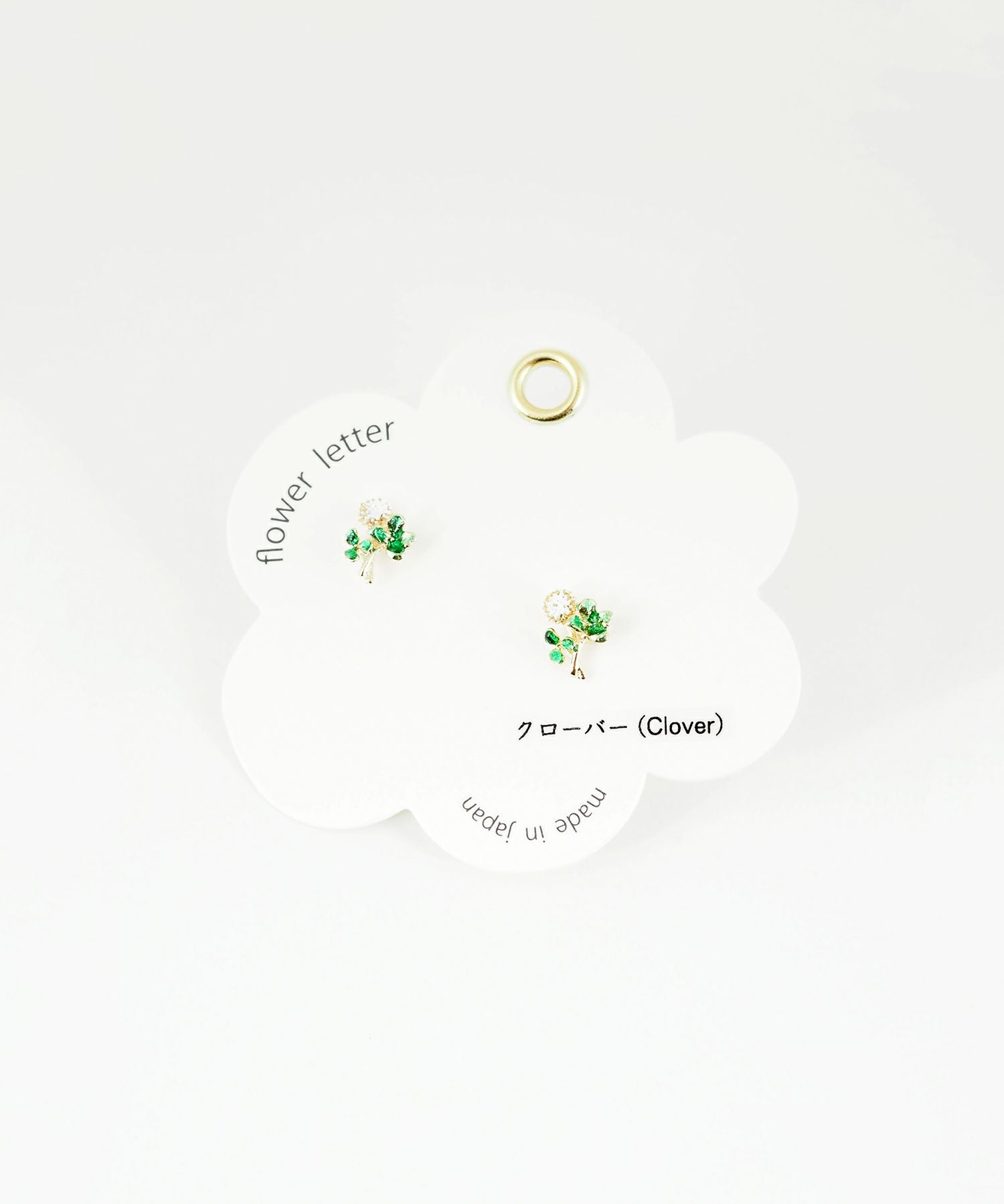 フラワーレターチタンポストピアス【Zoule】