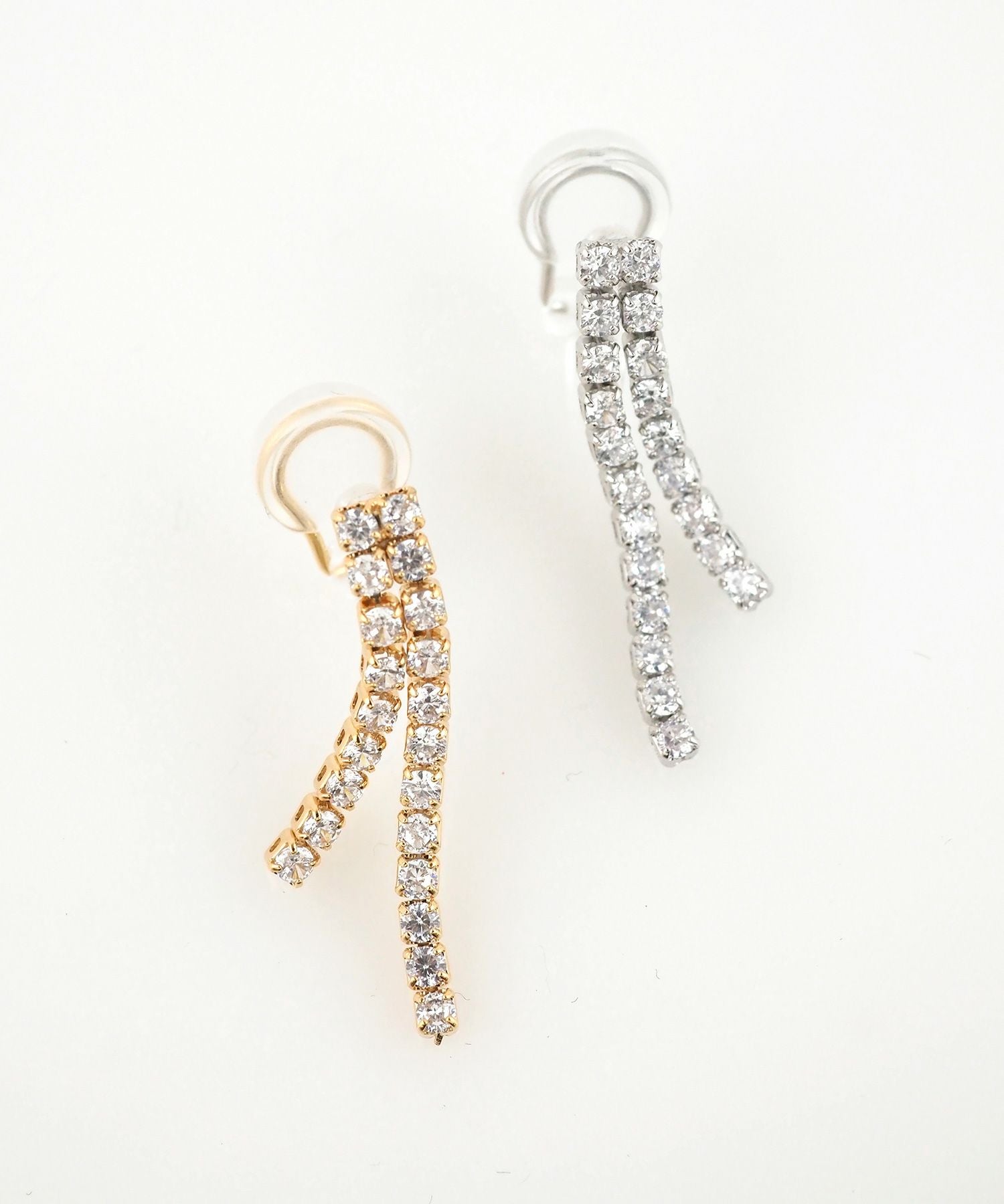 ダブルラインアクリアクリップイヤリング