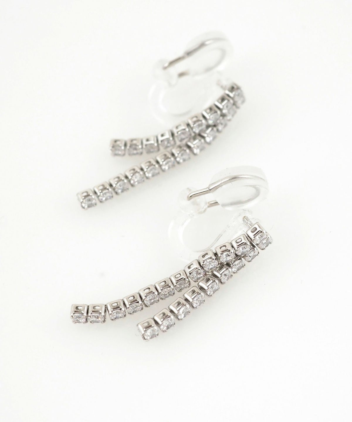 ダブルラインアクリアクリップイヤリング