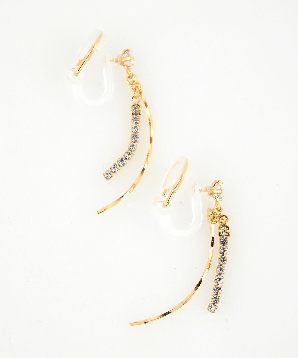 カーブラインストーンアクリアクリップイヤリング