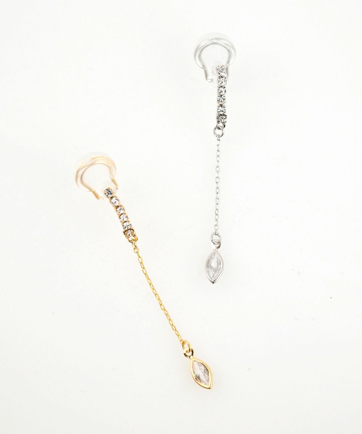 オーバルチェーンアクリアクリップイヤリング