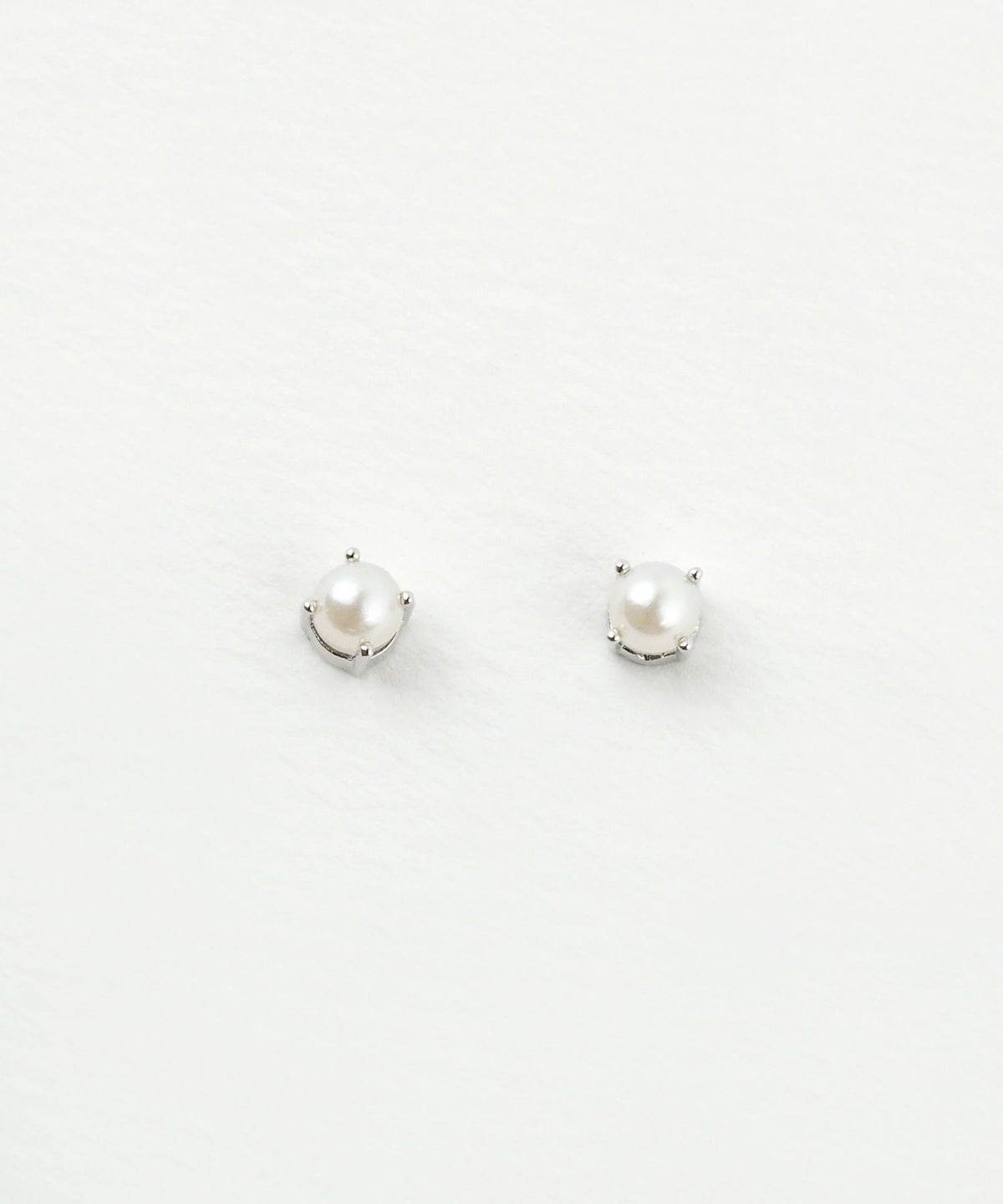 一粒パールマグネットイヤリング