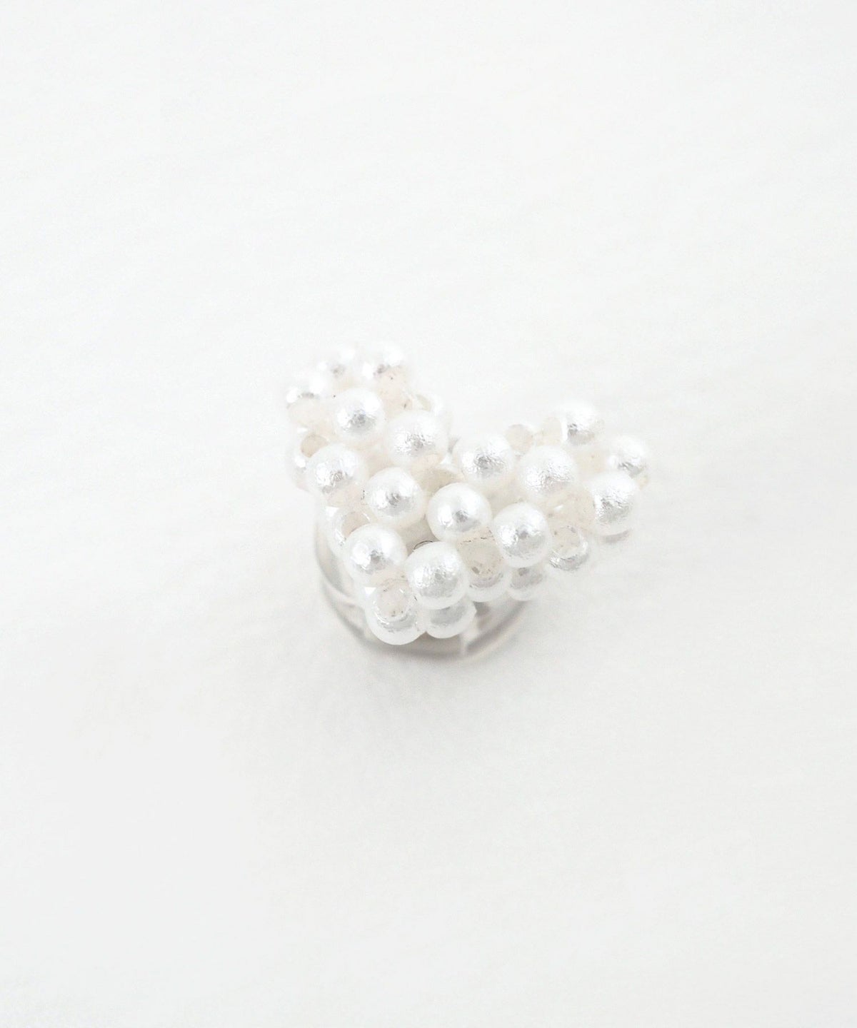 パールデザインマグネットイヤリング