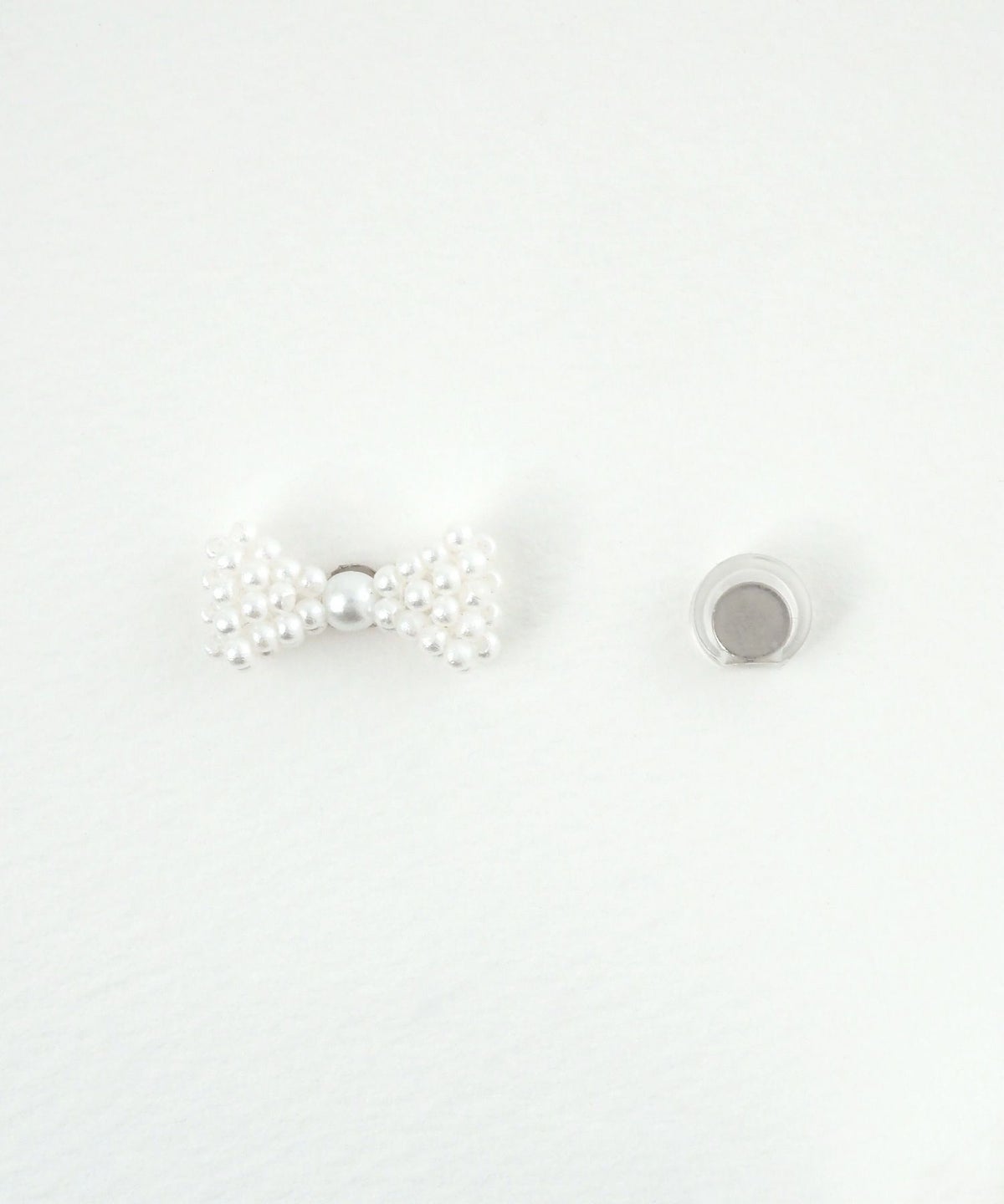 パールデザインマグネットイヤリング