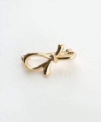 ニュアンスリボンブローチ