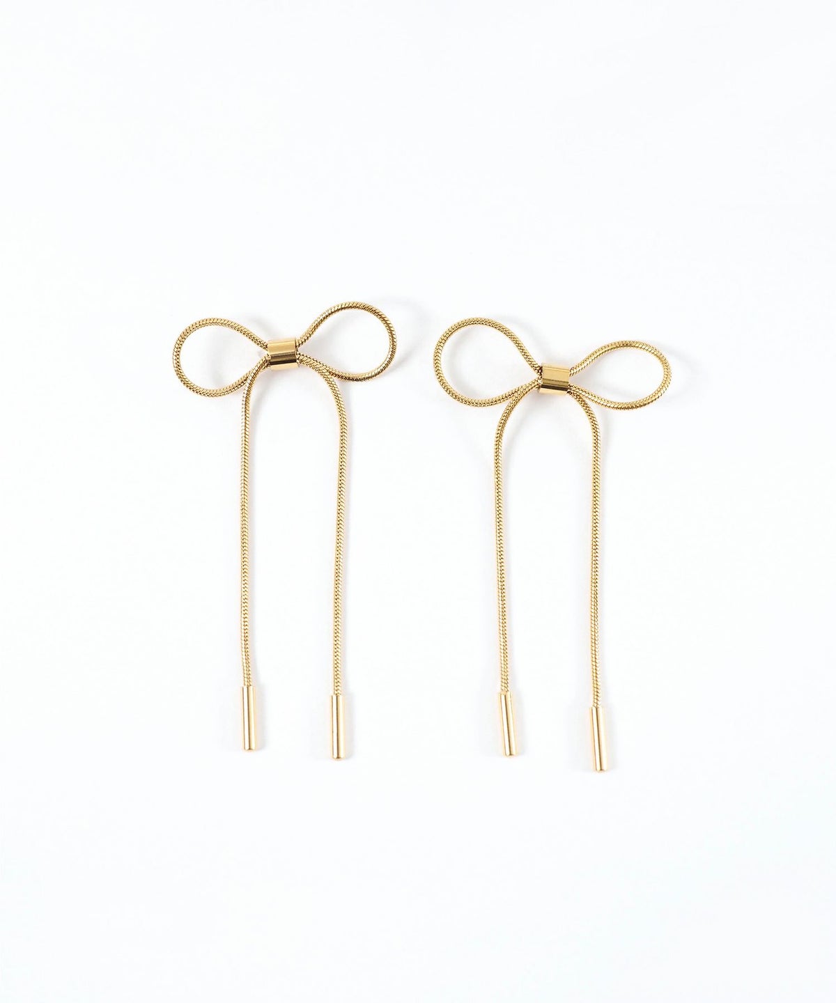 リボンチェーンステンレスピアス