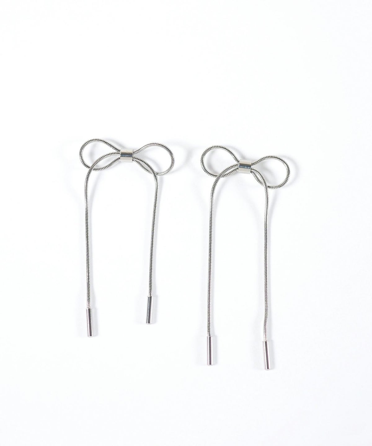 リボンチェーンステンレスピアス