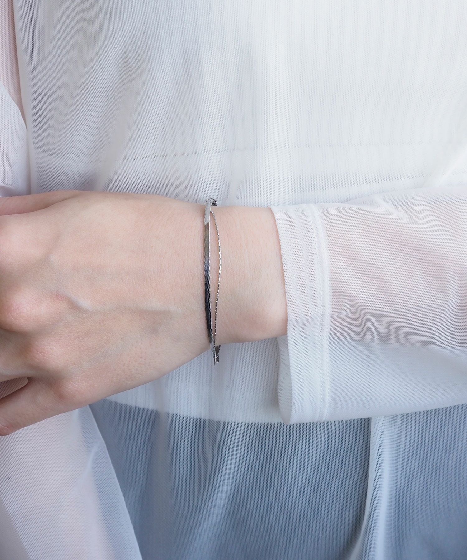 ヘリンボーンチェーンステンレスブレスレット【Zoule】