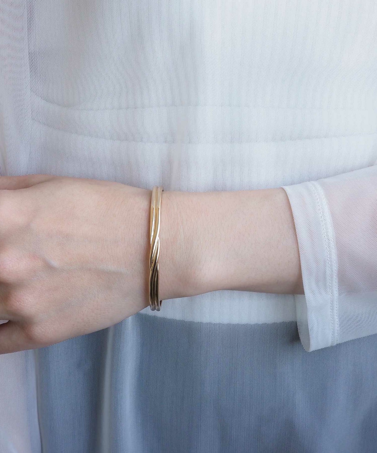 ツインラインメタルバングル