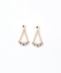 【web限定】[K10]ジルコニアトライアングルチェーンピアス