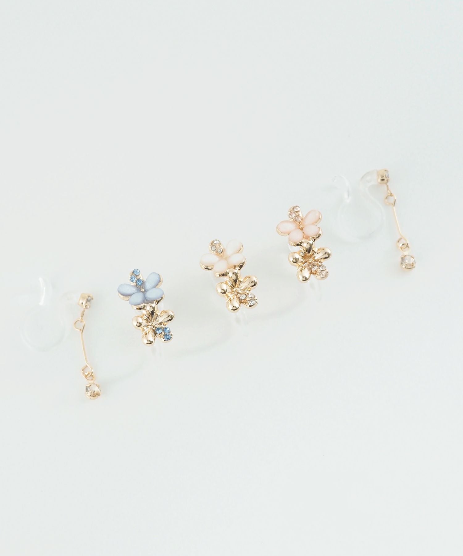 フラワービジューセット樹脂ノンホールイヤリング