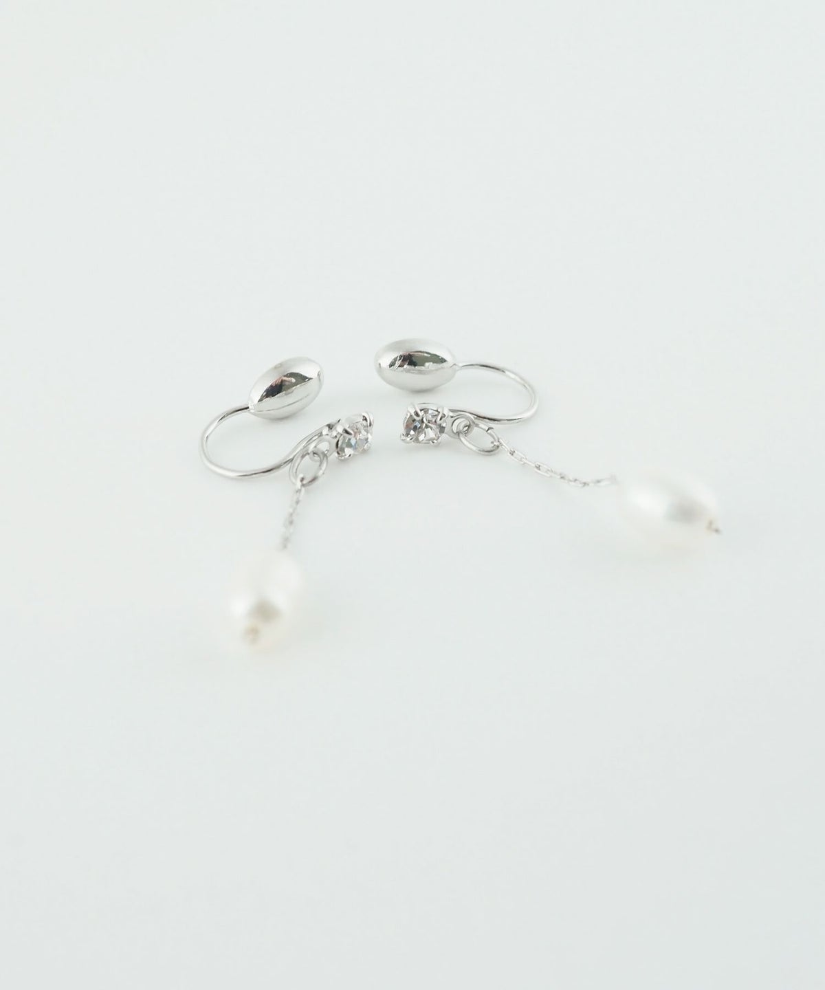 オーバル淡水パールチェーンノンホールイヤリング