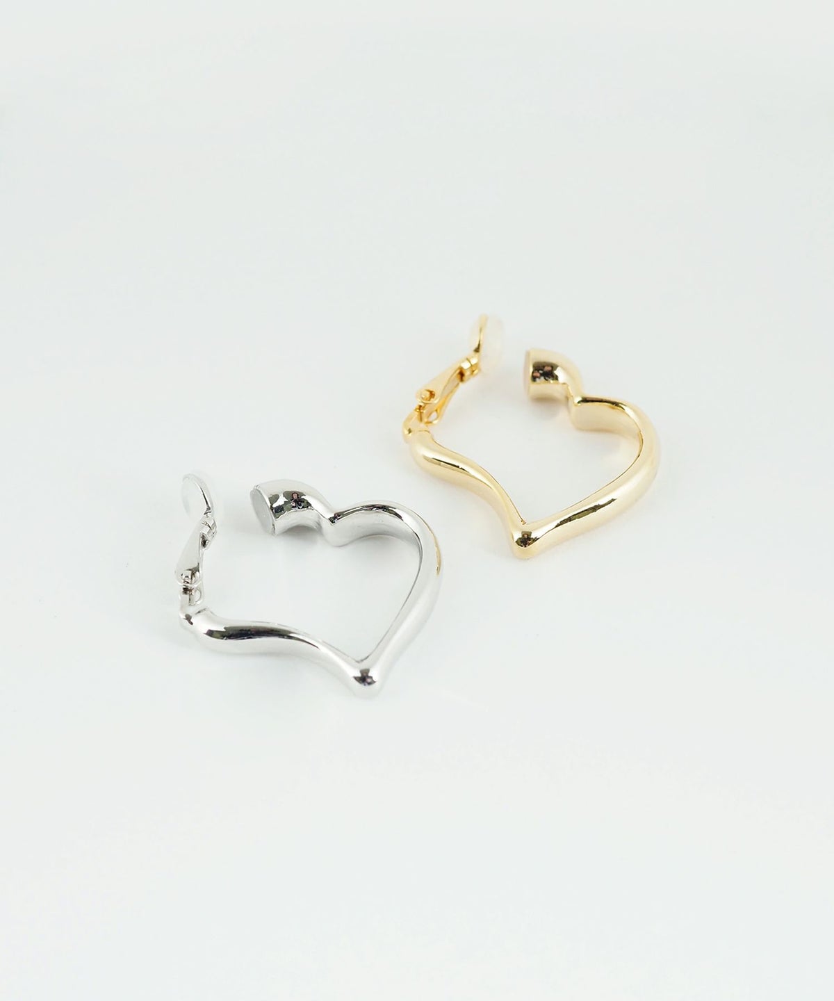 ハートフープIMUFURETイヤリング