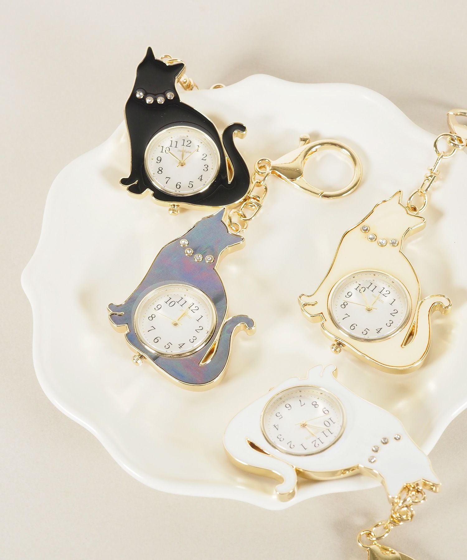 おすましキャット懐中時計