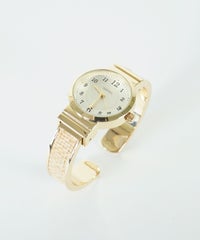 カミラ バングルウォッチ