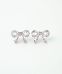 キュービックリボンシャイニーチタンポストピアス【Dahlia】