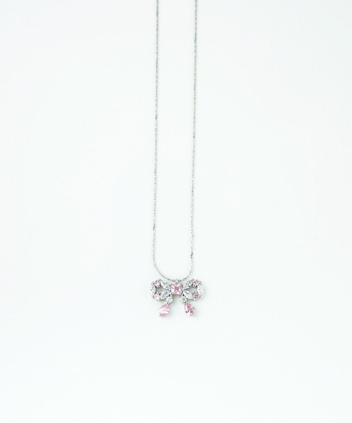 キュービックリボンシャイニーネックレス【Dahlia】