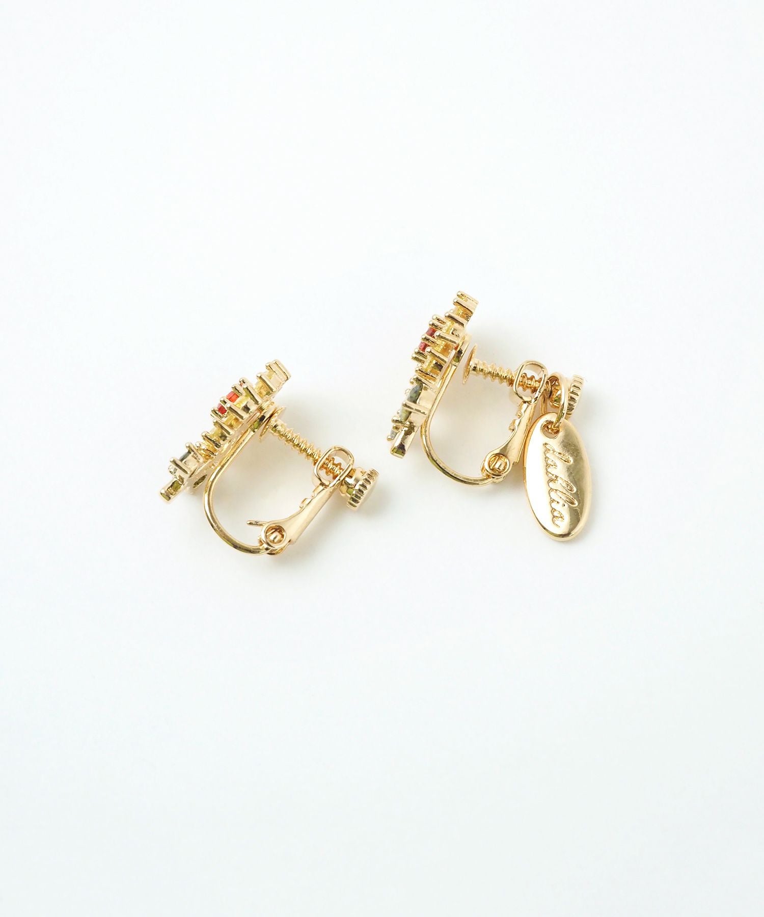 フィールドフラワーキュービックイヤリング【Dahlia】