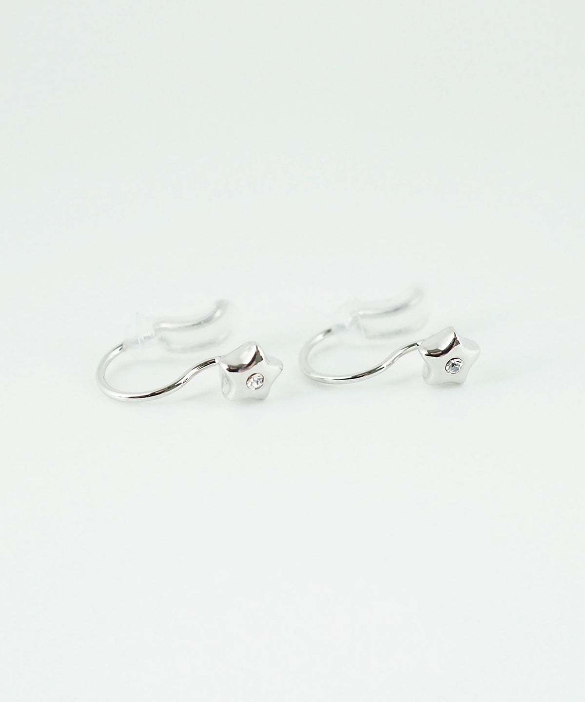 【web限定】ルミタイニースターノンホールイヤリング【Lumirise】